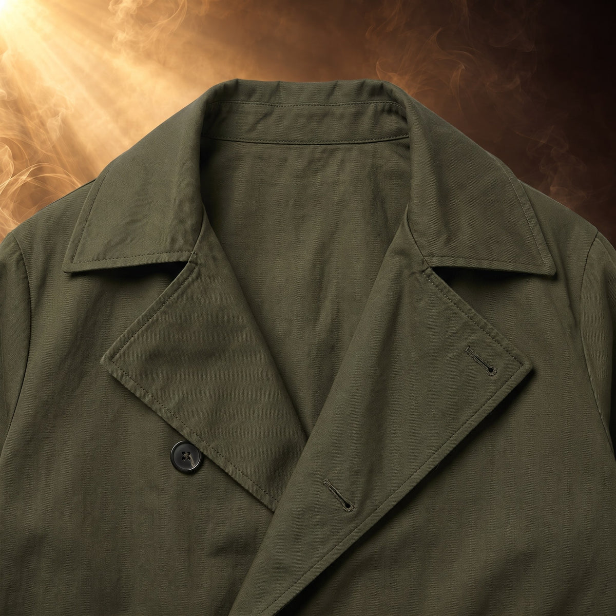 Lorenzo trench coat, Army Green, wide notched lapels close-up